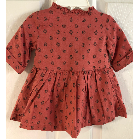 New 2pc Carters Outfit - Picture 5 of 6